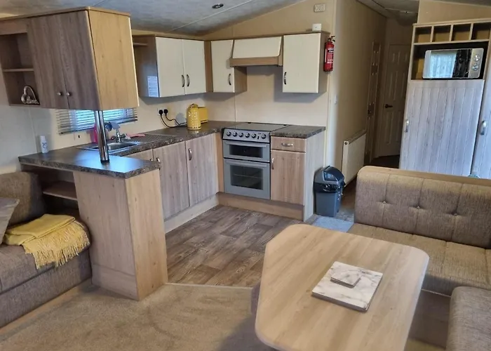 8 Berth Deluxe Pg153 Golden Palm Chapel St Leonards