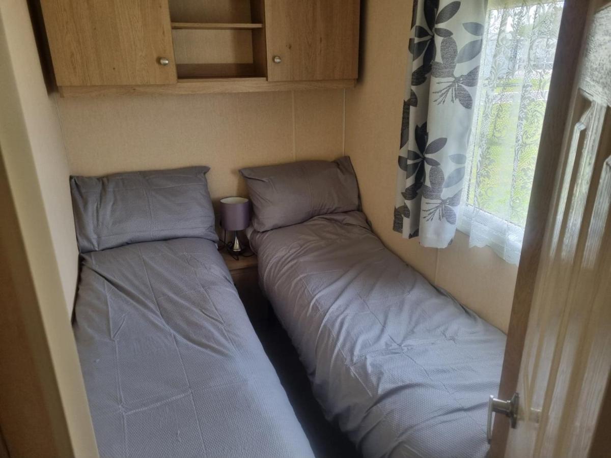Campsite 8 Berth Deluxe Pg153 Golden Palm Chapel Saint Leonards